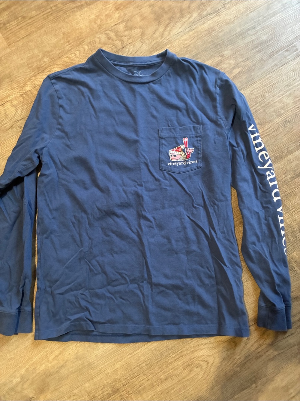 Vineyard Vines Navy Long-Sleeve Pocket Tee with ski Logo